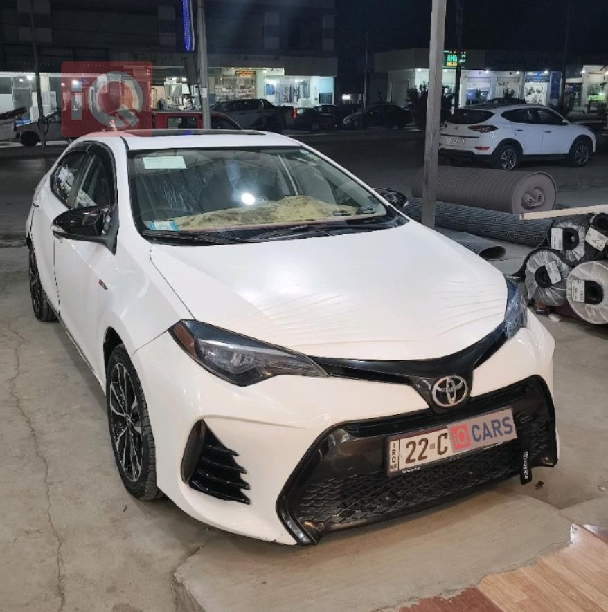 تۆیۆتا کۆرۆلا